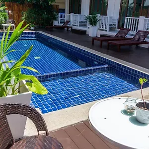Isla Tortuga Diving&hostel Ko Tao