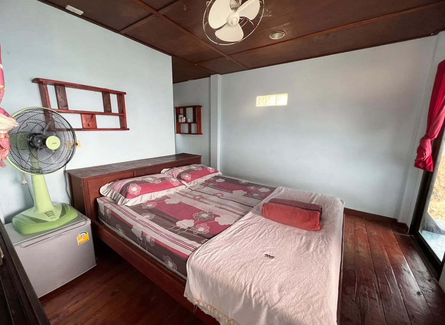 Char Bungalows Ko Tao